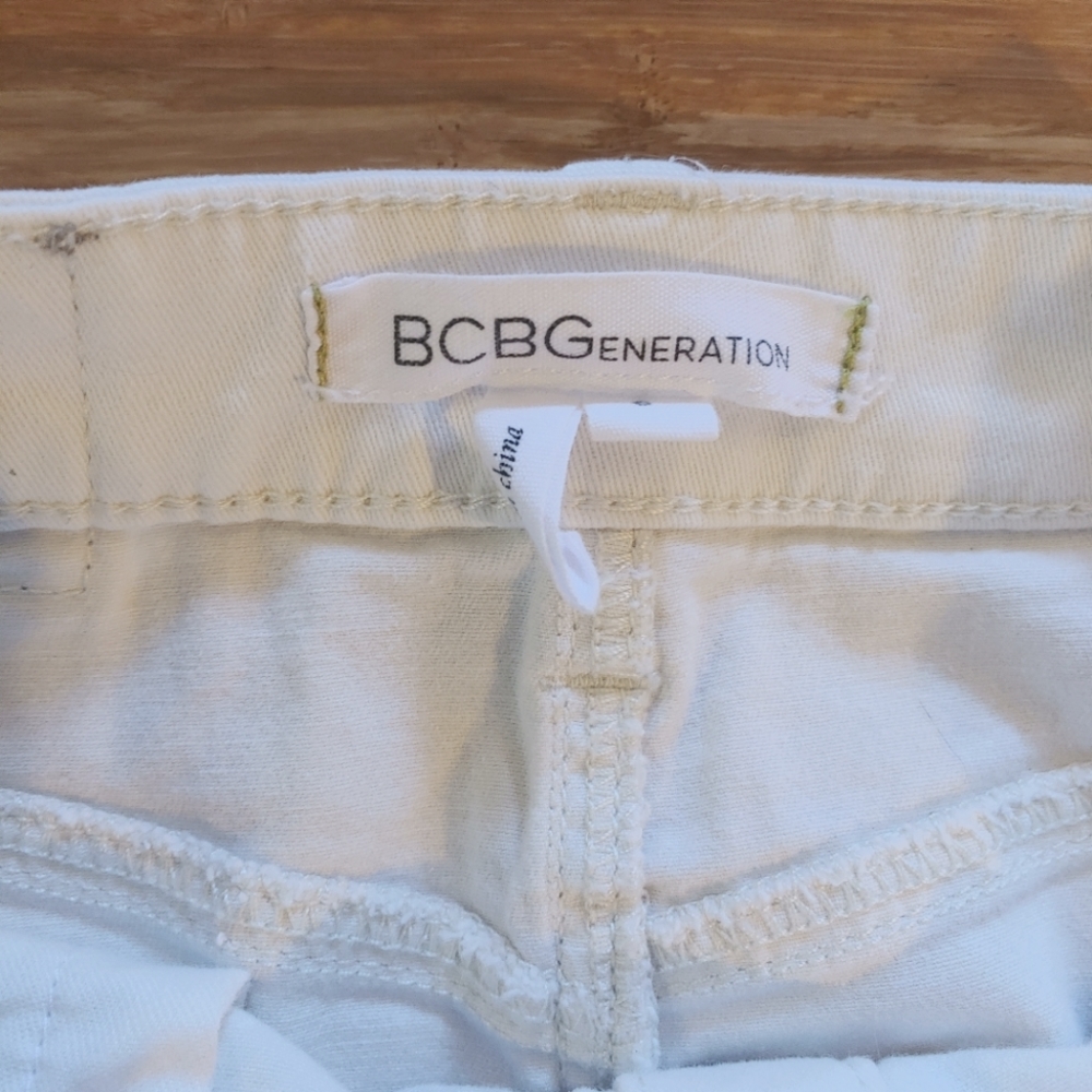 BCBGeneration - Picture 3 of 3